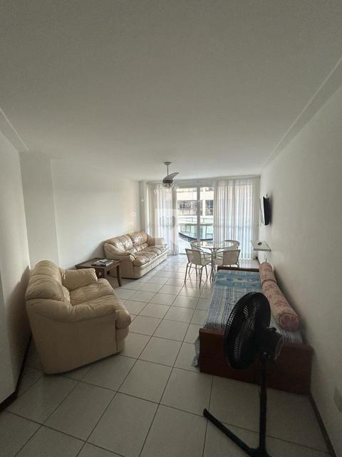 Apartamento à venda em Guarapari, Enseada Azul, com 3 quartos, com 120 m², Ed. Lobato Lemos